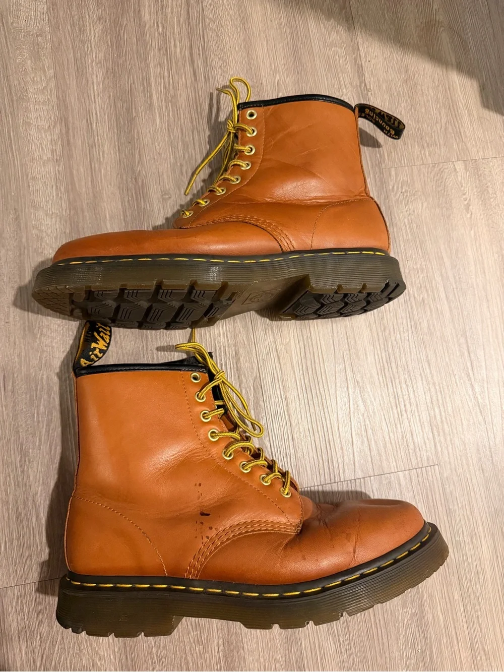Dr Marten's Men's Brown Blizzard Wintergrip Lace Up Tan Boots Sz 9M